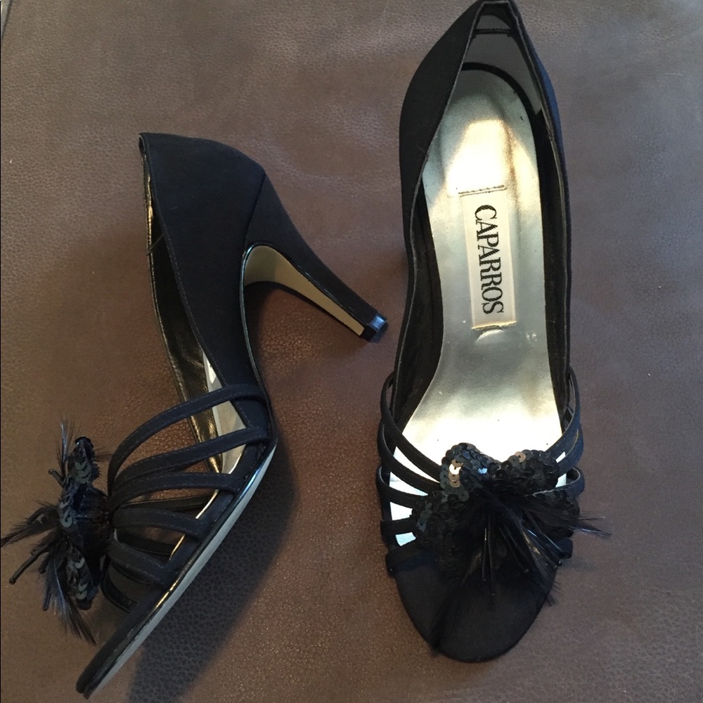 Black velvet shoes